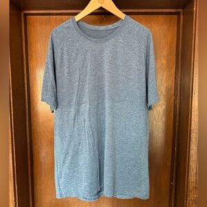 Lululemon Men’s Metal Vent Tech Short Sleeve XL Light Blue